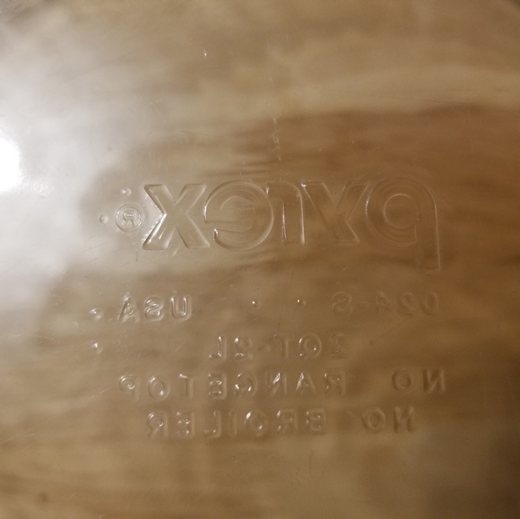 vintage Pyrex Clear casserole dish - Picture 5 of 5